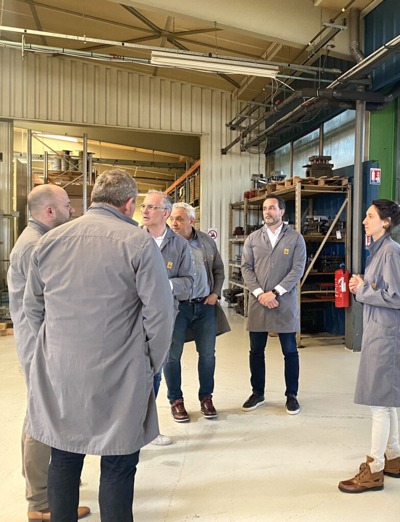 Visite d'usine pour le recrutement dans l'industrie